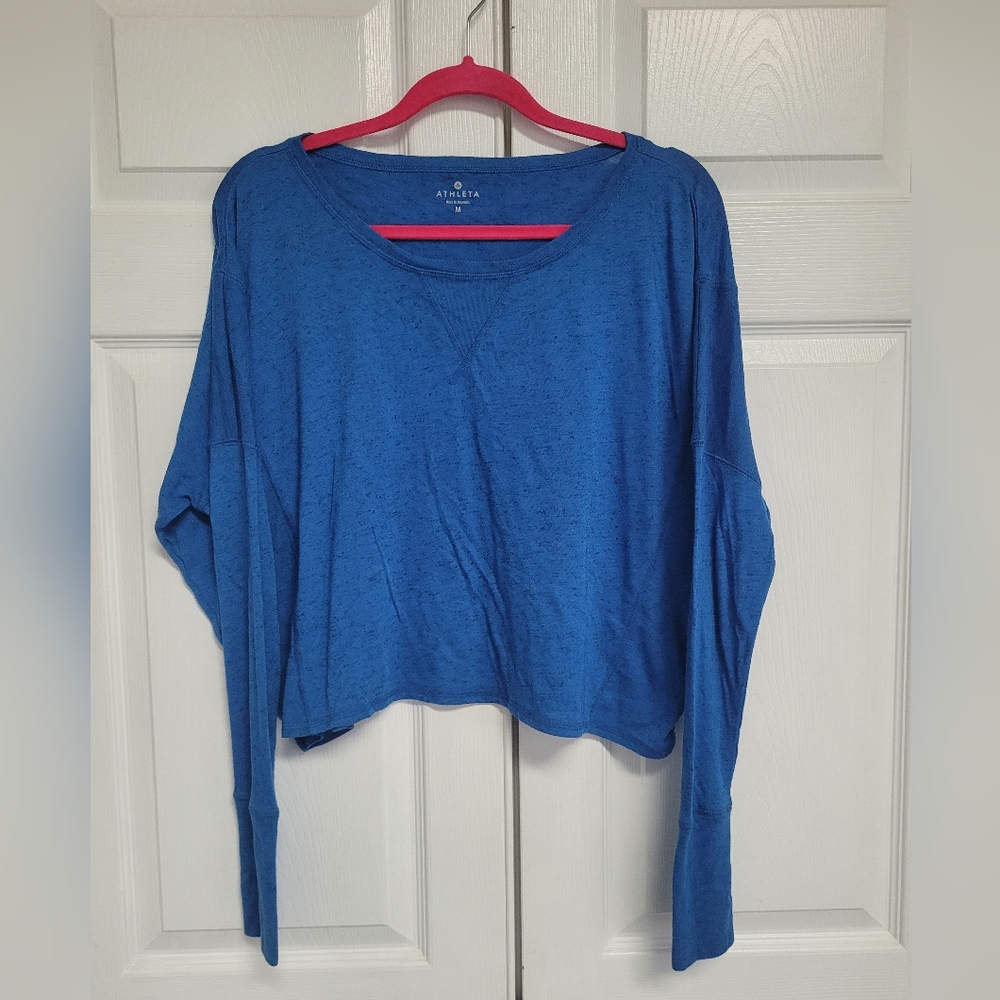 Athleta Batwing Crop Top